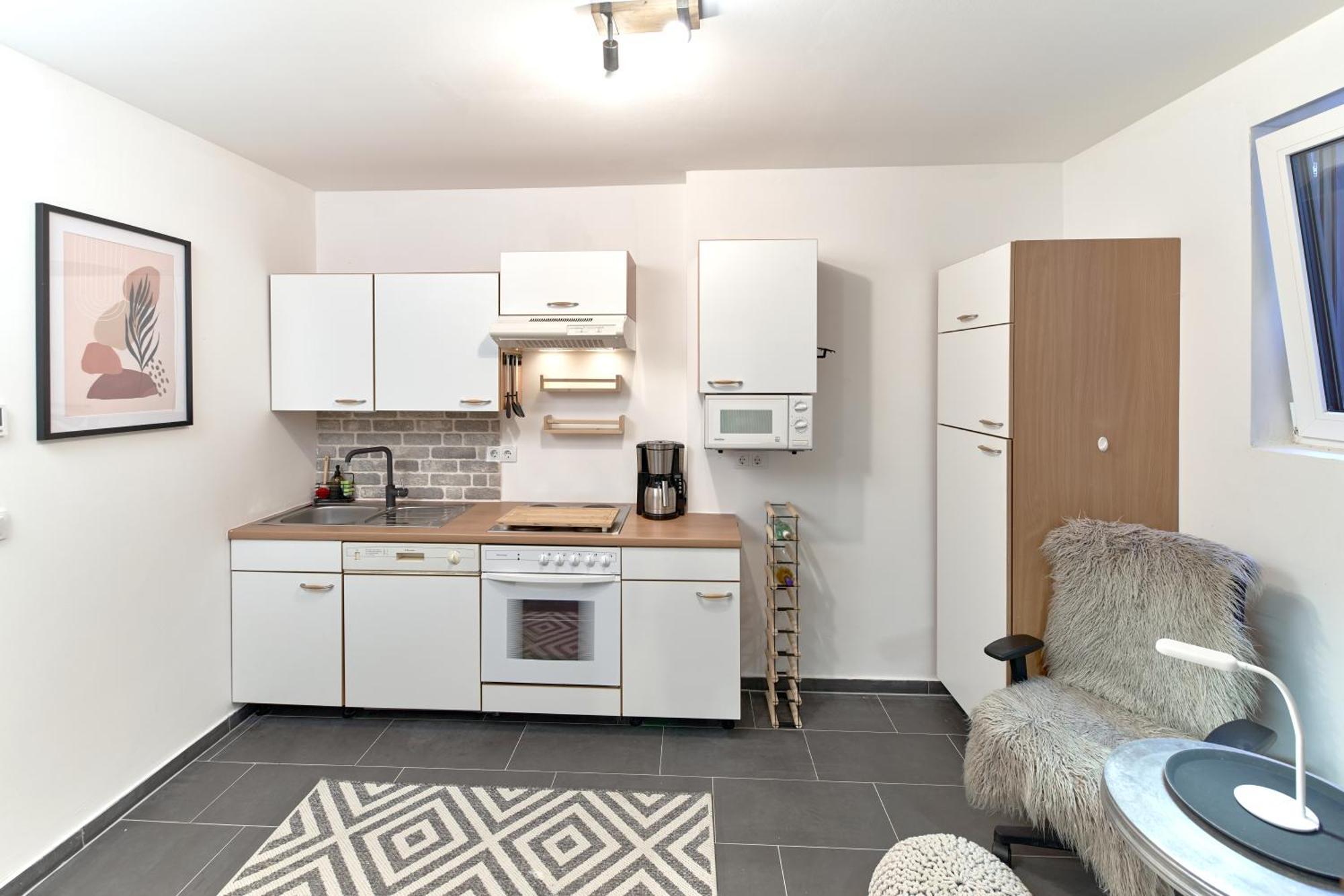 Neues Souterrain-Apartment In Kurstadt バート・クロイツナハ エクステリア 写真